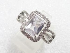 クリスタル　指輪(16.5号)